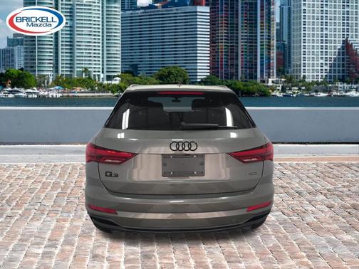 Chronos Gray Metallic 2022 Audi Q3 45 S line Premium