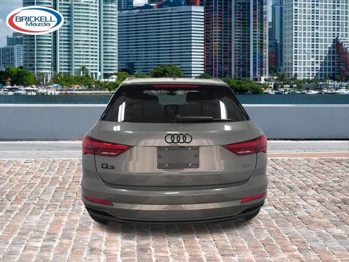 Chronos Gray Metallic 2022 Audi Q3 45 S line Premium