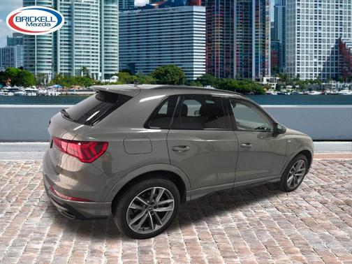 Chronos Gray Metallic 2022 Audi Q3 45 S line Premium