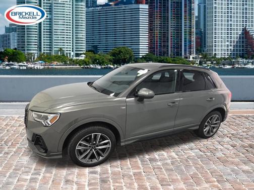 Chronos Gray Metallic 2022 Audi Q3 45 S line Premium