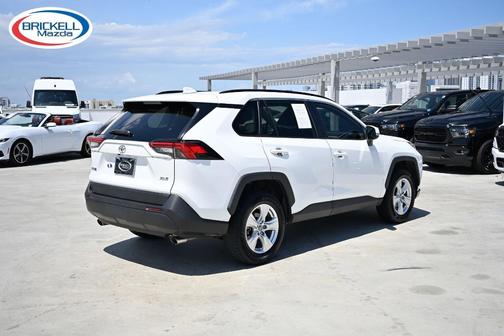 Super White 2021 Toyota RAV4 XLE