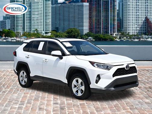 Super White 2021 Toyota RAV4 XLE