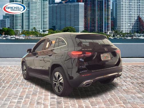 Midnight Black 2025 Mercedes-Benz GLA 250 Base