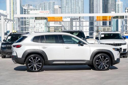 2024 Mazda CX-50 2.5 Turbo Premium Package