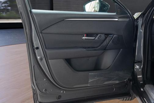 2025 Mazda CX-50 Hybrid Preferred Package