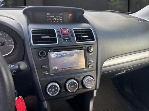 2017 Subaru Forester 2.5i