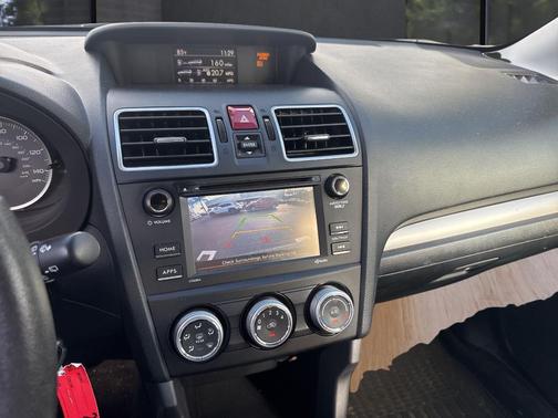 2017 Subaru Forester 2.5i