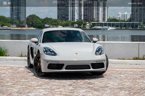 2024 Porsche 718 Cayman S