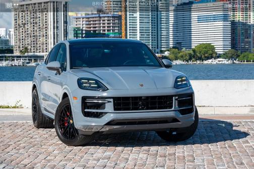 2024 Porsche Cayenne S Coupe AWD