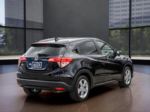 2017 Honda HR-V EX-L w/Navigation