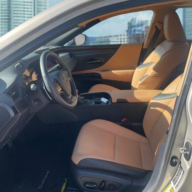 2025 Lexus ES 350 350