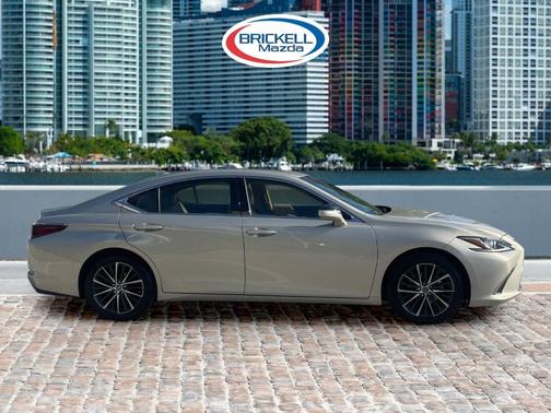 2025 Lexus ES 350 350