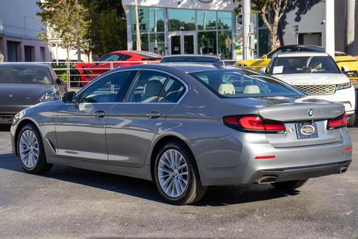 2023 BMW 530 i