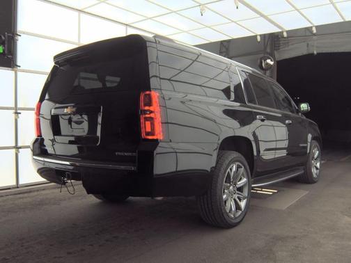 2019 Chevrolet Suburban Premier