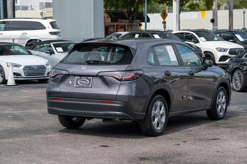 2024 Honda HR-V LX