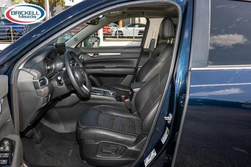 2023 Mazda CX-5 2.5 S Preferred Package