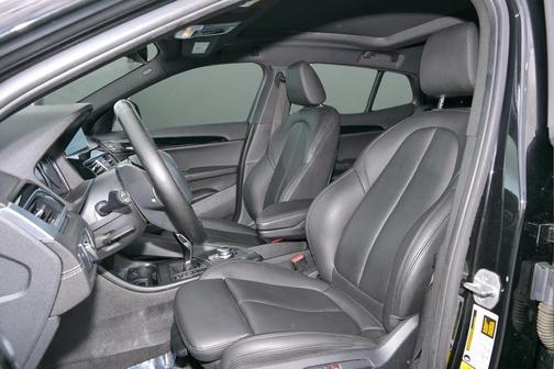 2022 BMW X2 sDrive28i