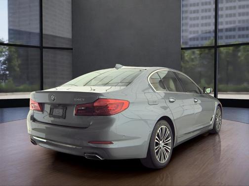 2018 BMW 540 i
