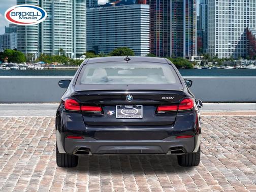 2023 BMW 540 i