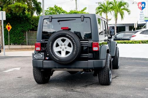 2015 Jeep Wrangler Unlimited Sport