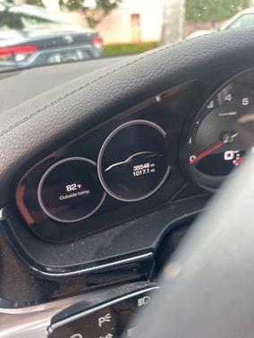 2019 Porsche Panamera 4