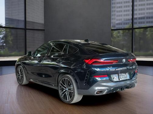 2021 BMW X6 sDrive40i