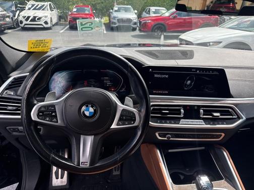 2021 BMW X6 sDrive40i
