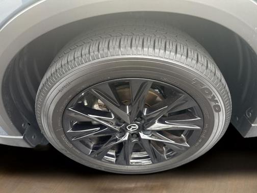 2023 Mazda CX-5 Carbon Edition