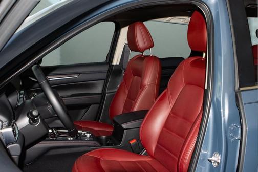 2023 Mazda CX-5 Carbon Edition