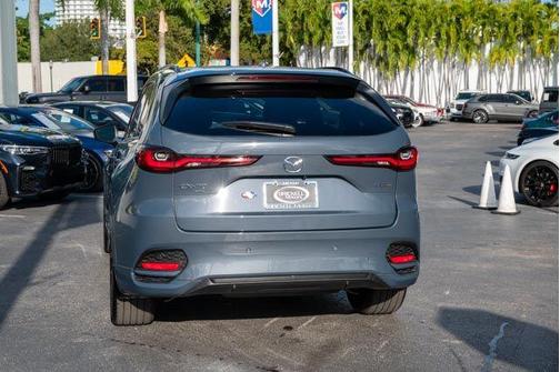 2025 Mazda CX-70 CX-70