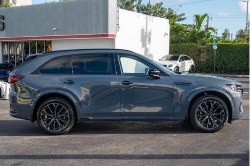 2025 Mazda CX-70 CX-70