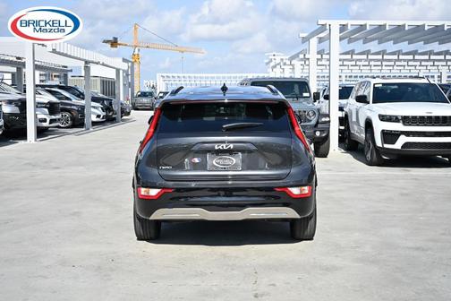 Graphite Gray 2023 Kia Niro EV Wind
