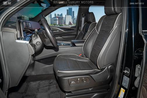 2022 Cadillac Escalade ESV Sport