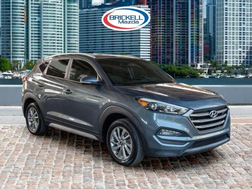 2017 Hyundai TUCSON SE Plus