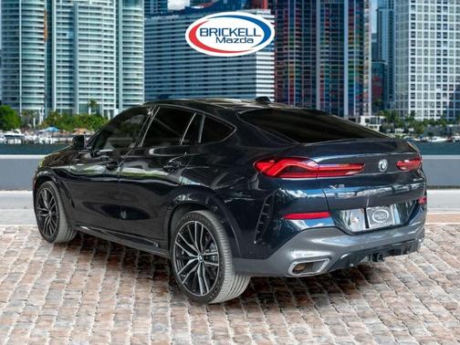 2021 BMW X6 sDrive40i