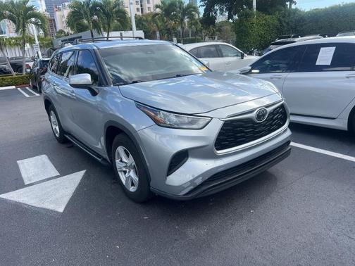2020 Toyota Highlander L