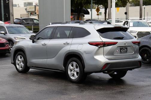 2020 Toyota Highlander L