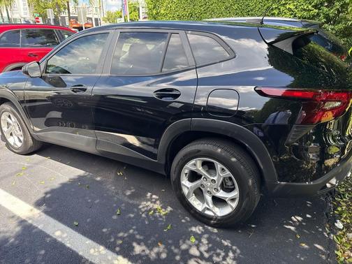 2024 Chevrolet Trax LS