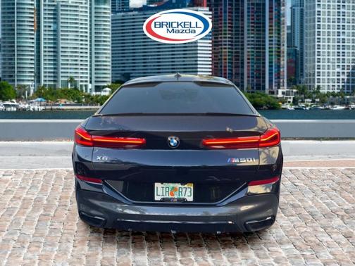 2020 BMW X6 M50i