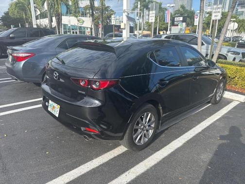 2021 Mazda Mazda3 2.5S FWD