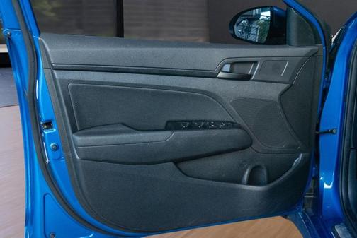 2018 Hyundai ELANTRA Sport