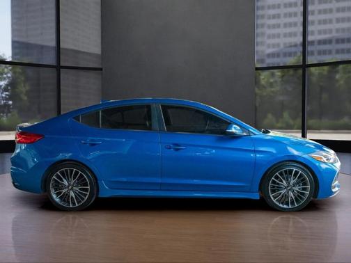 2018 Hyundai ELANTRA Sport