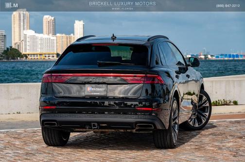 2025 Audi Q8 55 Premium