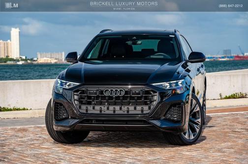 2025 Audi Q8 55 Premium