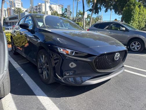2023 Mazda Mazda3 FWD w/Preferred Package
