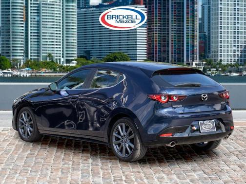 2023 Mazda Mazda3 FWD w/Preferred Package