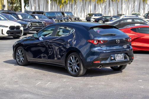 2023 Mazda Mazda3 FWD w/Preferred Package