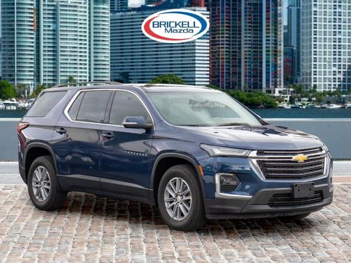 2022 Chevrolet Traverse LT Cloth