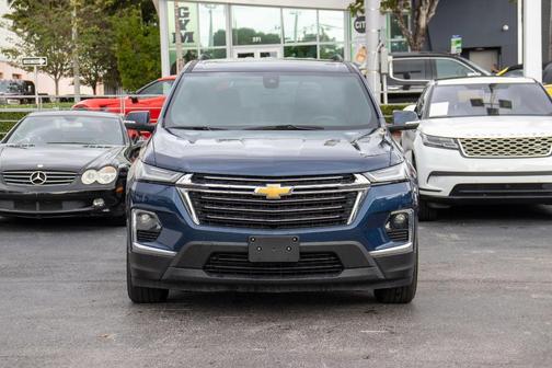 2022 Chevrolet Traverse LT Cloth