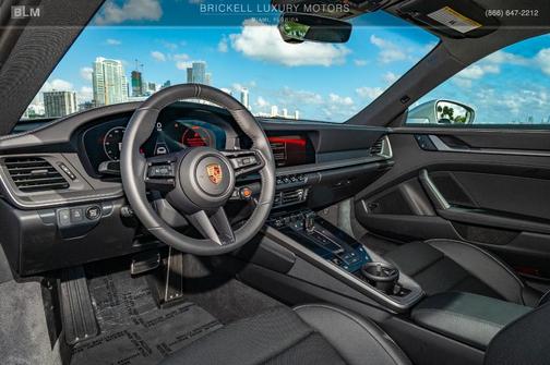 2025 Porsche 911 Carrera S